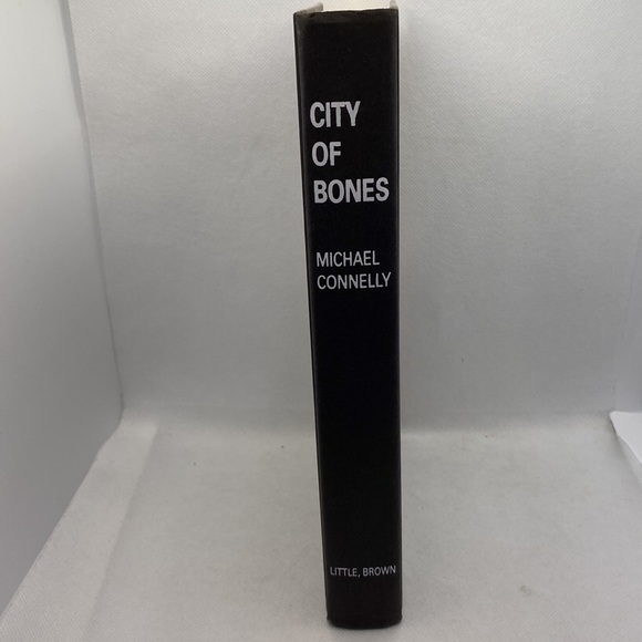 Michael Connelly City of Bones Hardcover First Edition with Dust Jacket 2002 - Picture 12 of 14